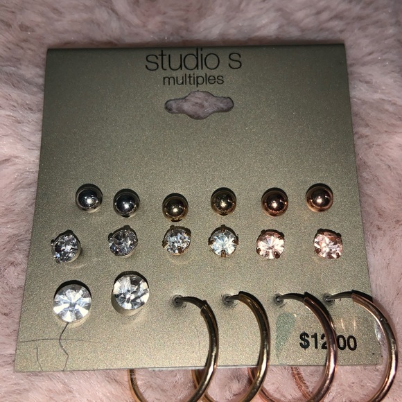 Earrings set - Picture 3 of 3